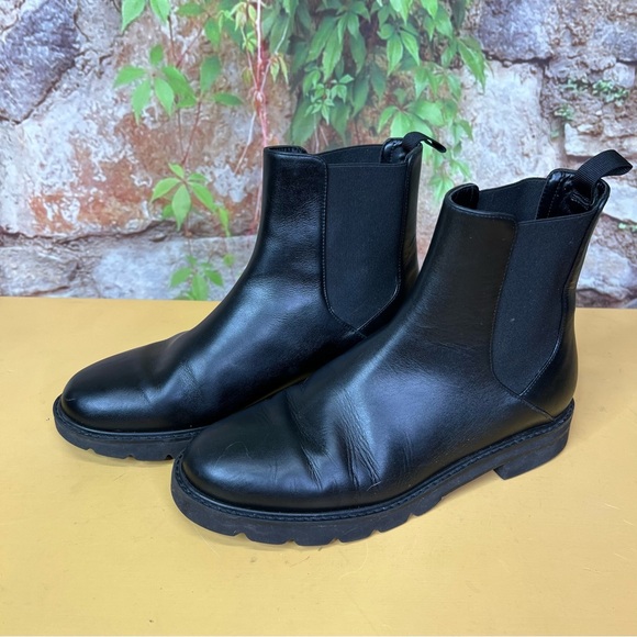 STUART WEITZMAN Black Leather Chelsea Boots, 6B - Picture 2 of 13